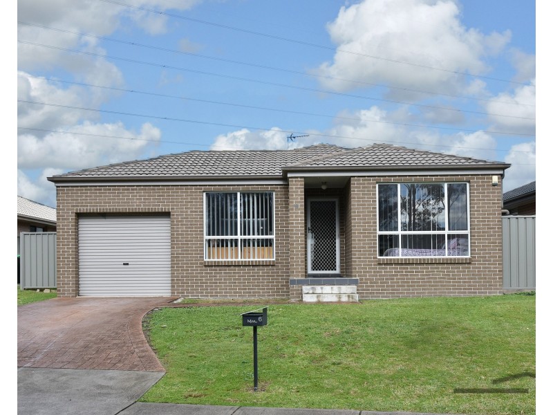 6 Galea Close, Cameron Park NSW 2285