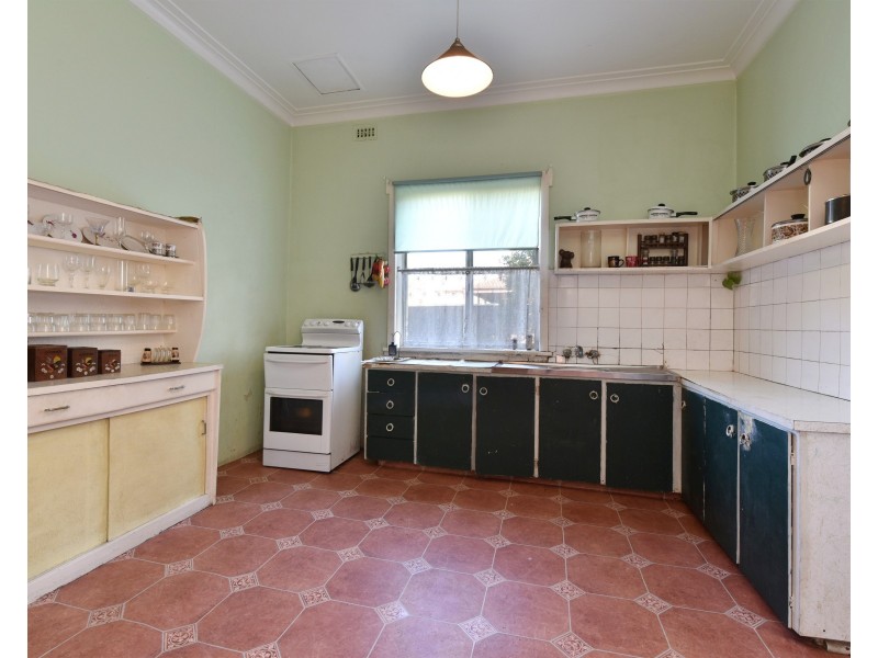 14 Tighe Street, Waratah NSW 2298