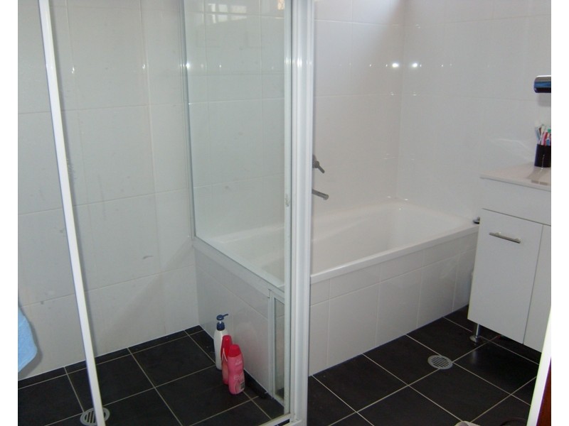 305 McCaffrey Drive, Rankin Park NSW 2287