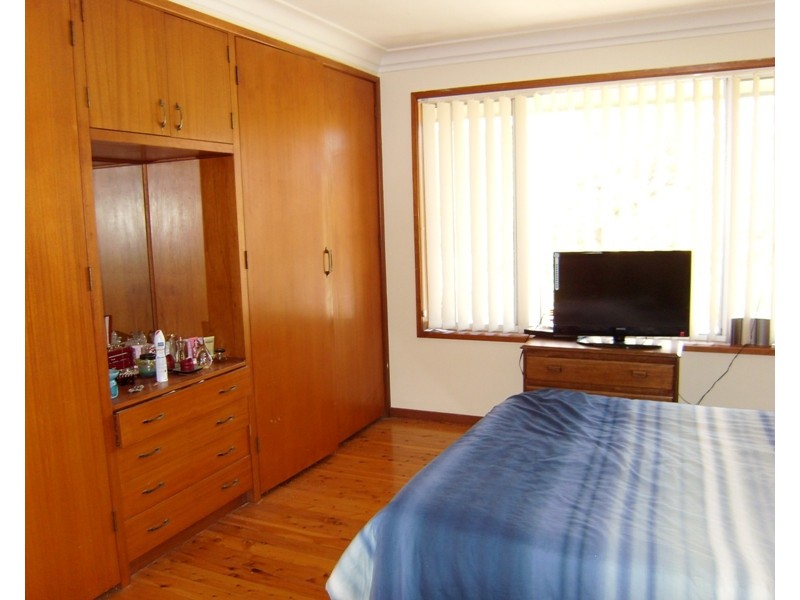 305 McCaffrey Drive, Rankin Park NSW 2287