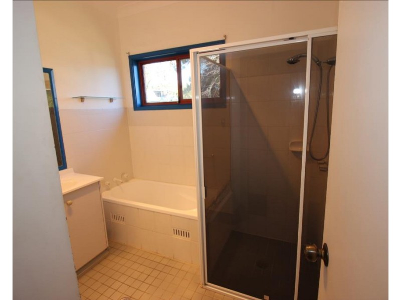 77a Macquarie Road, Cardiff NSW 2285