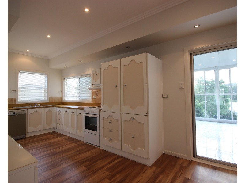 274 Pacific Highway, Belmont North NSW 2280