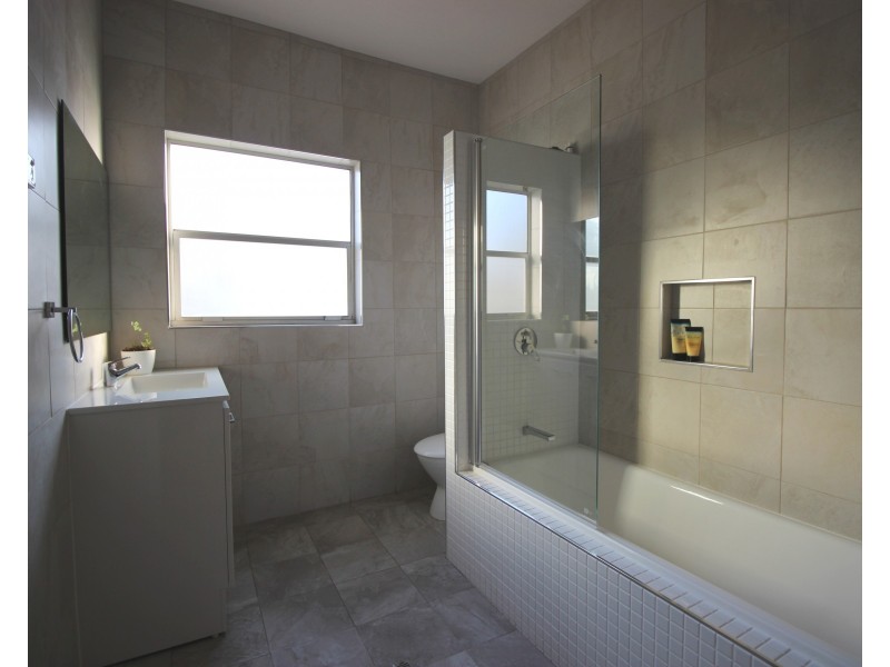 274 Pacific Highway, Belmont North NSW 2280