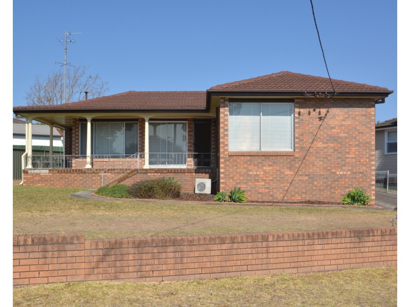 4 Weatherly Street, Booragul NSW 2284
