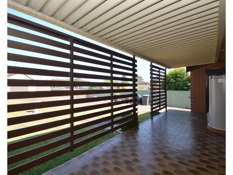 4 Weatherly Street, Booragul NSW 2284