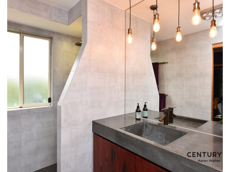 2 Lantana Close, Cameron Park NSW 2285