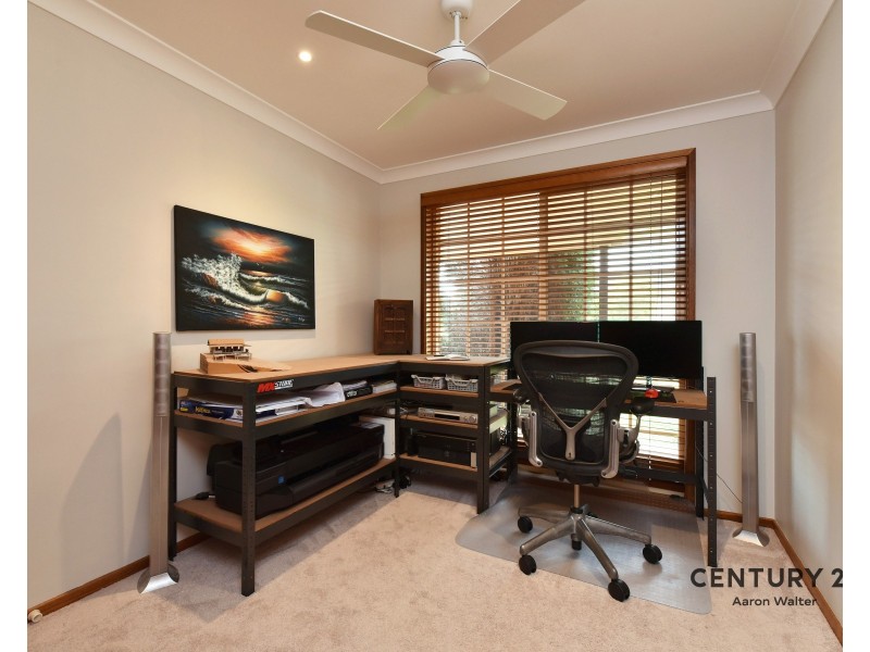2 Lantana Close, Cameron Park NSW 2285