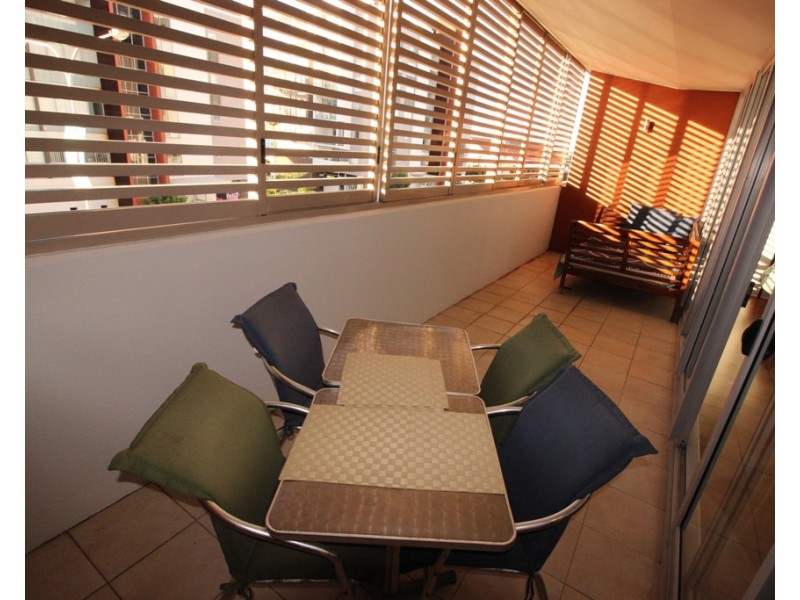 209/4 Honeysuckle Drive, Newcastle NSW 2300