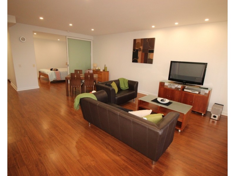 209/4 Honeysuckle Drive, Newcastle NSW 2300