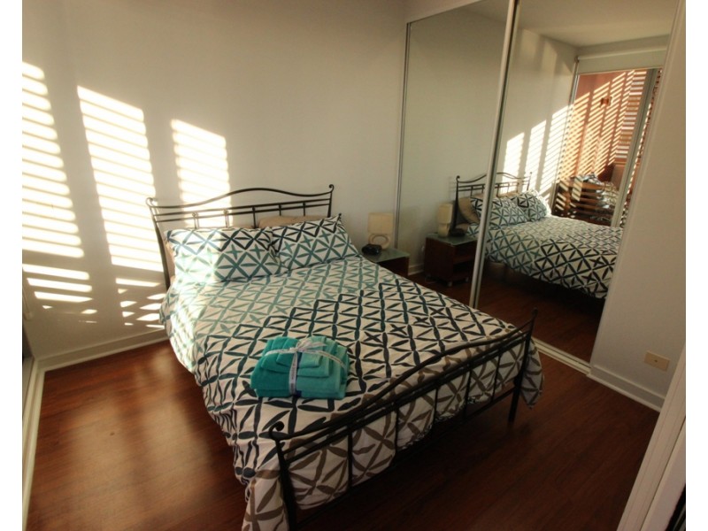 209/4 Honeysuckle Drive, Newcastle NSW 2300