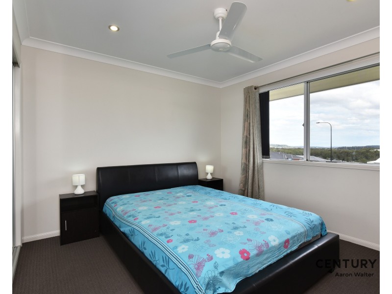 1 Seacrest Drive, Cameron Park NSW 2285