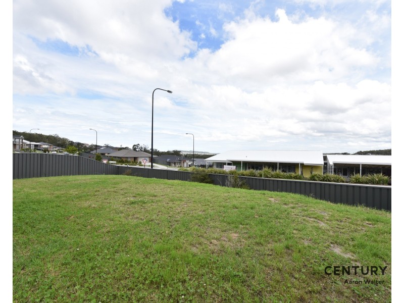 1 Seacrest Drive, Cameron Park NSW 2285