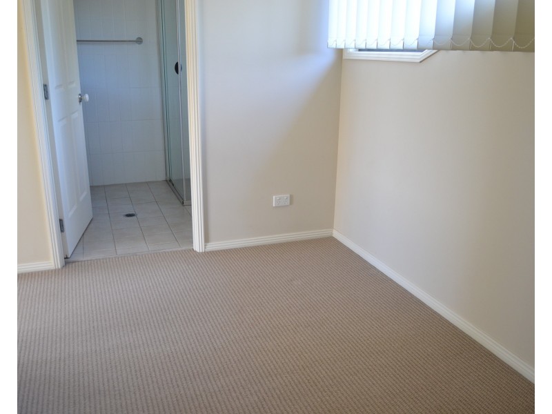 3/24 Churchill Circuit, Hamilton South NSW 2303