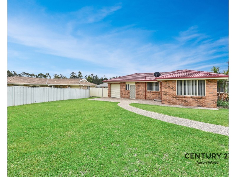 31 Flamingo Drive, Cameron Park NSW 2285