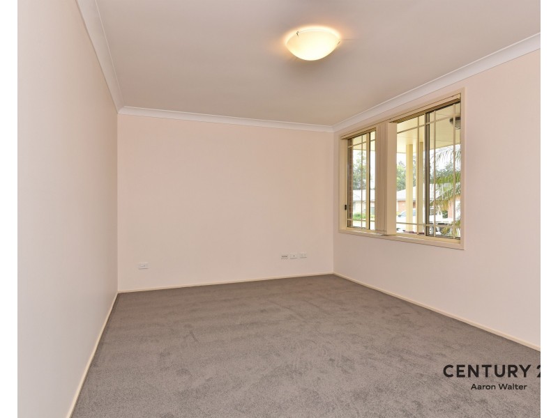 31 Flamingo Drive, Cameron Park NSW 2285