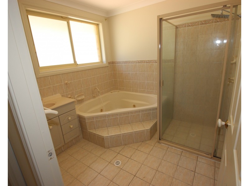 39 Carinda Avenue, Edgeworth NSW 2285