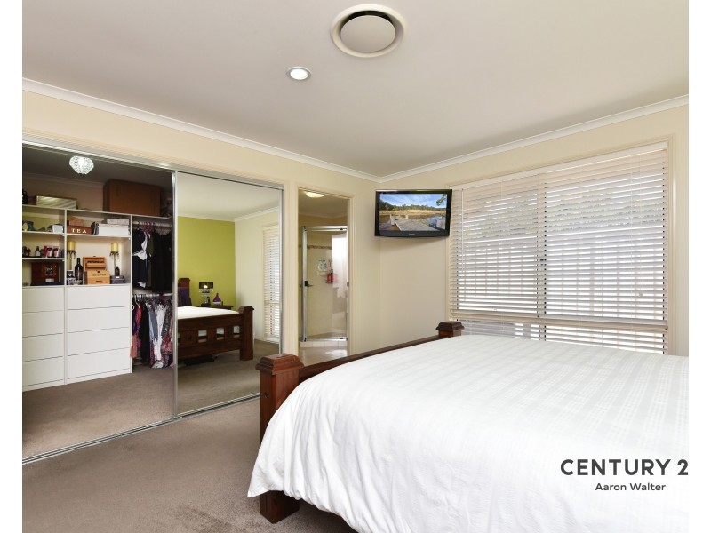 9 Janus Close, Cameron Park NSW 2285