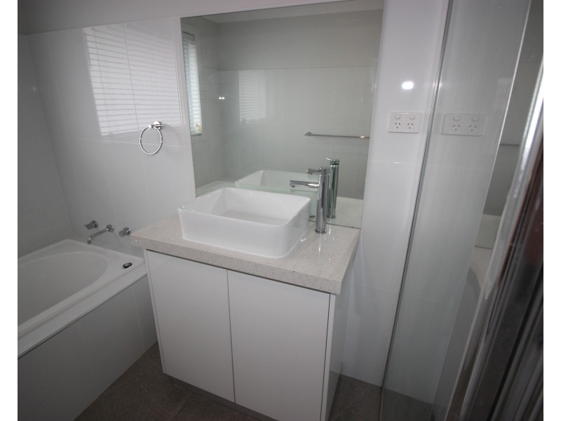 70 Wigeon Chase, Cameron Park NSW 2285