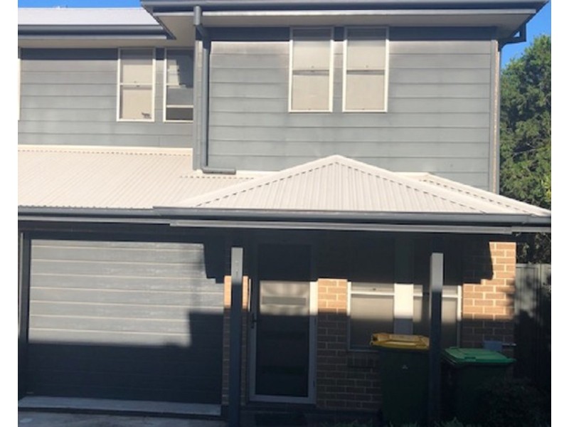 11/8 Angophora Drive, Warabrook NSW 2304