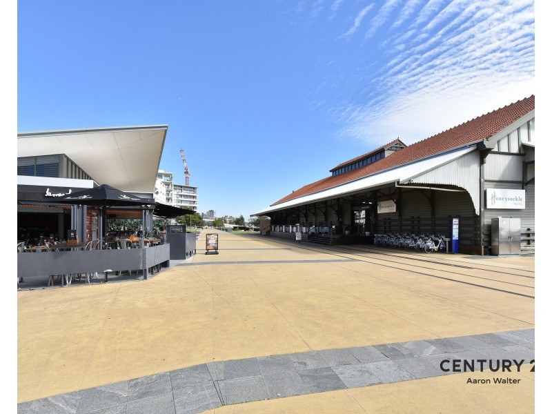 209/4 Honeysuckle Drive, Newcastle NSW 2300