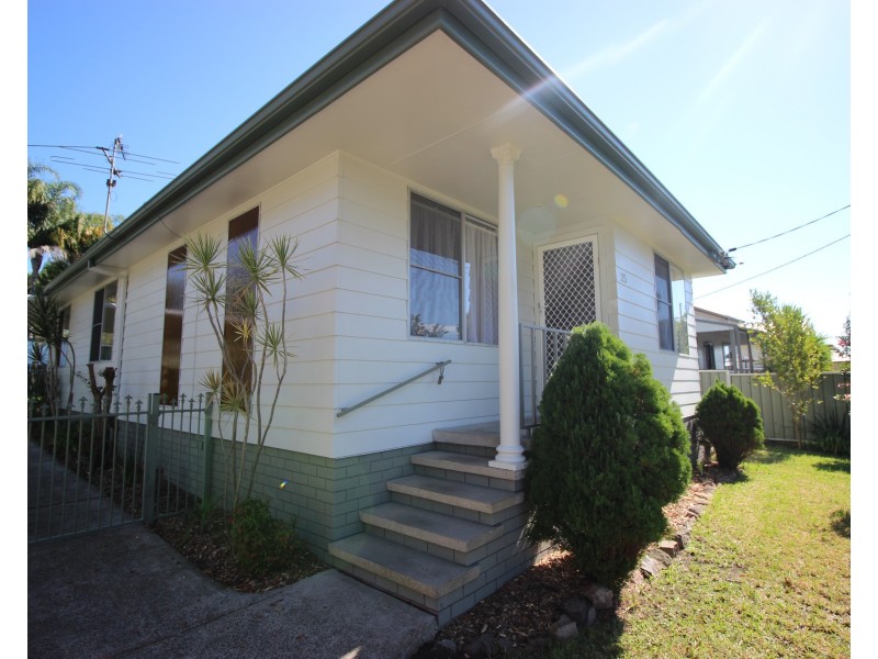 25 Bonarius Street, Edgeworth NSW 2285