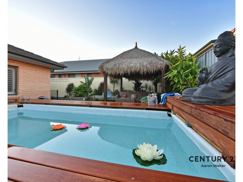 30 Calancra Avenue, Cameron Park NSW 2285