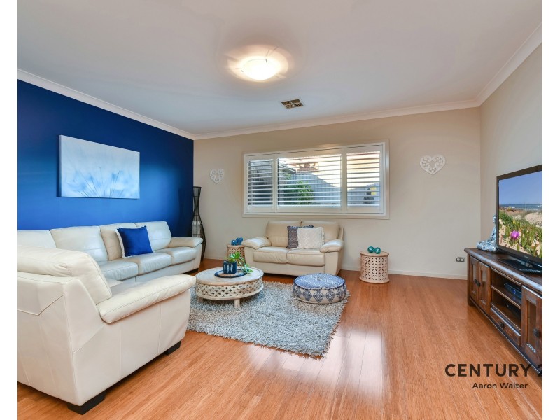 30 Calancra Avenue, Cameron Park NSW 2285