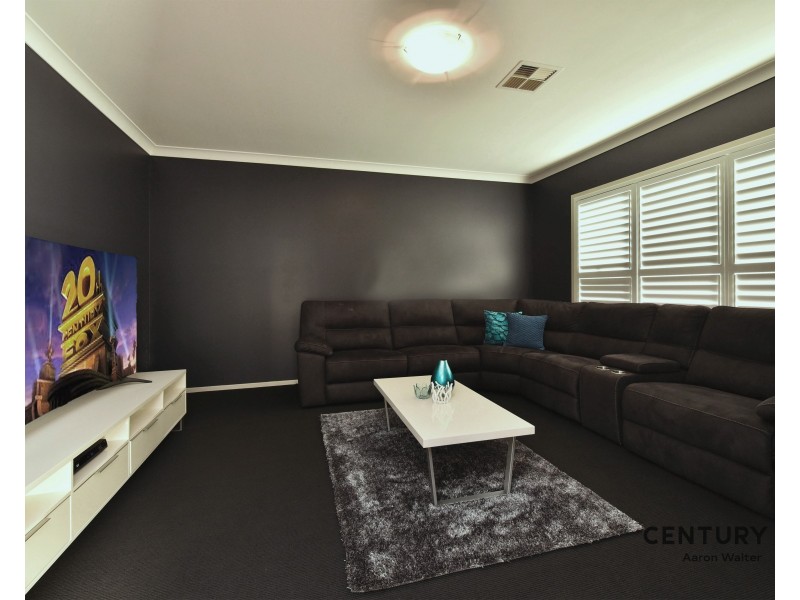 30 Calancra Avenue, Cameron Park NSW 2285