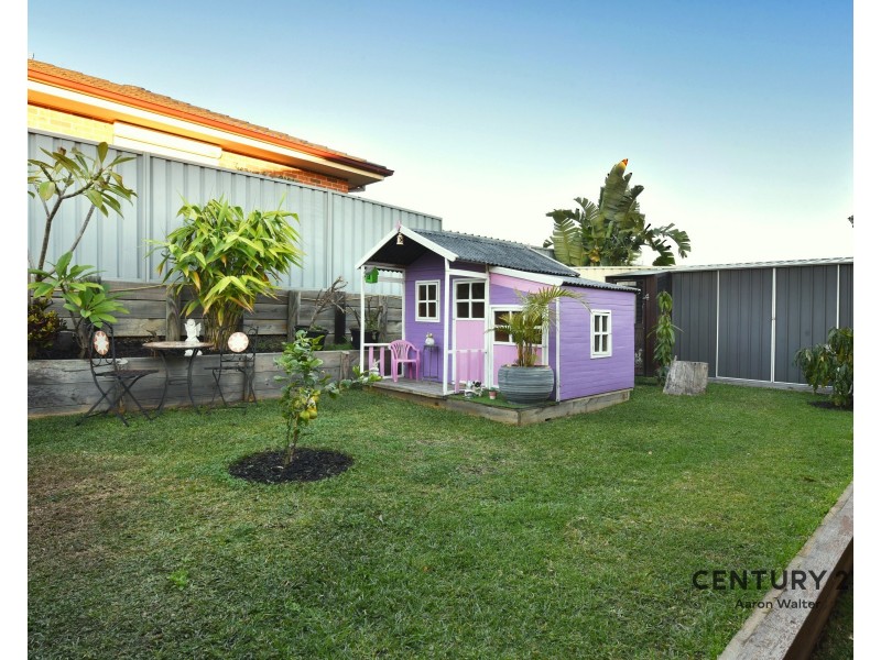 30 Calancra Avenue, Cameron Park NSW 2285