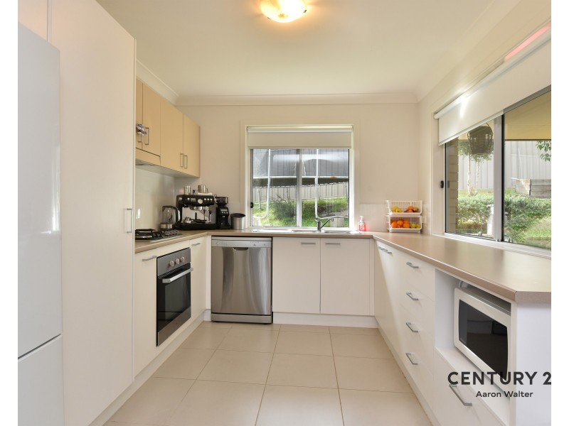 28 Raleigh Street, Cameron Park NSW 2285