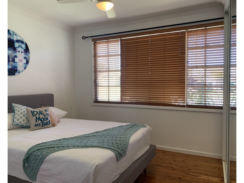 33 Raggatt Crescent, Edgeworth NSW 2285