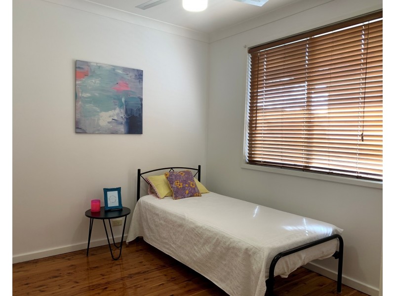 33 Raggatt Crescent, Edgeworth NSW 2285