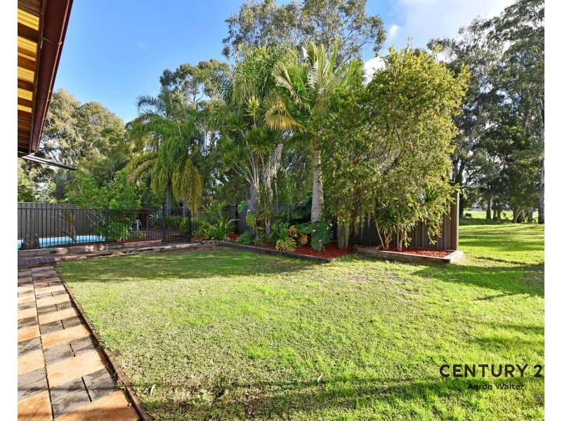 33 Raggatt Crescent, Edgeworth NSW 2285