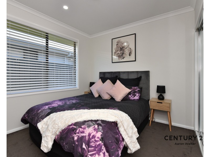 12  Santa Fe Close, Cameron Park NSW 2285