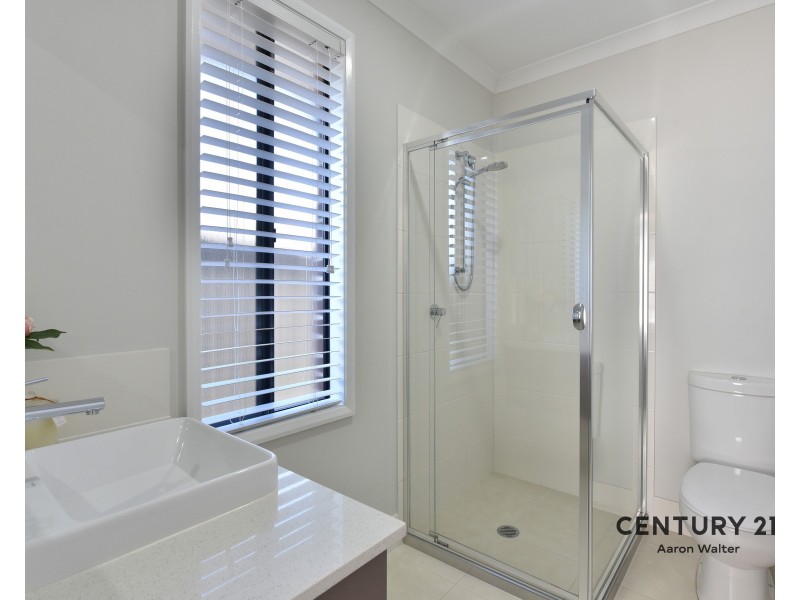 12  Santa Fe Close, Cameron Park NSW 2285