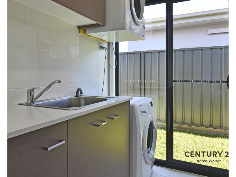 12  Santa Fe Close, Cameron Park NSW 2285