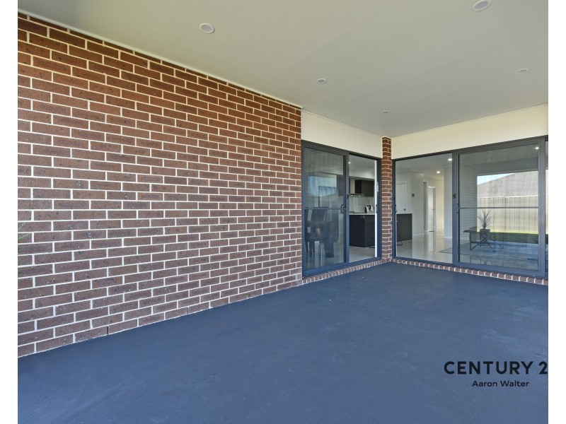 12  Santa Fe Close, Cameron Park NSW 2285