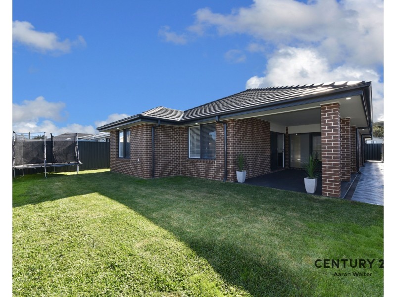 12  Santa Fe Close, Cameron Park NSW 2285