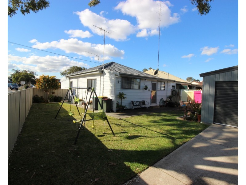 27 Kokera Street, Wallsend NSW 2287