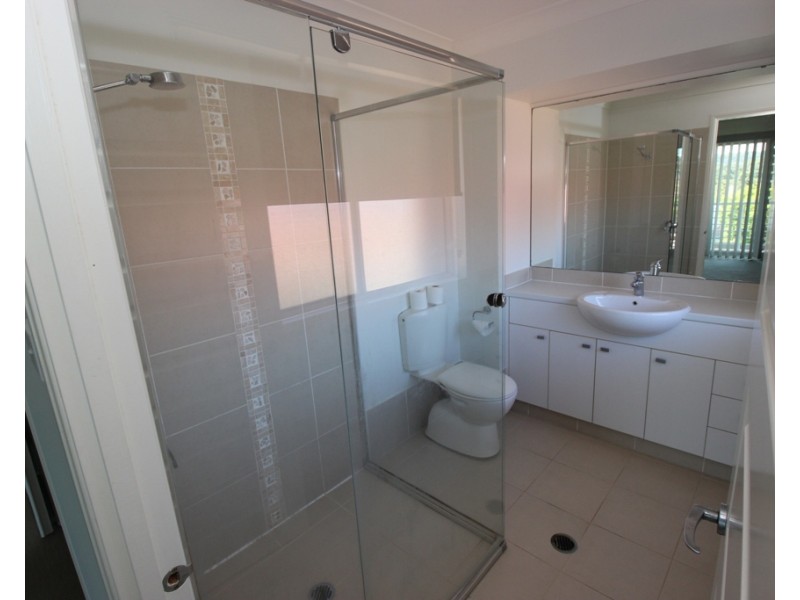 5  Hannah Street, Cameron Park NSW 2285