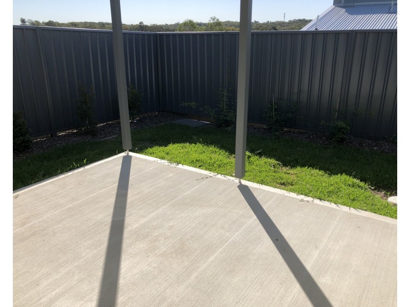 10 Butcherbird Crescent, Elermore Vale NSW 2287