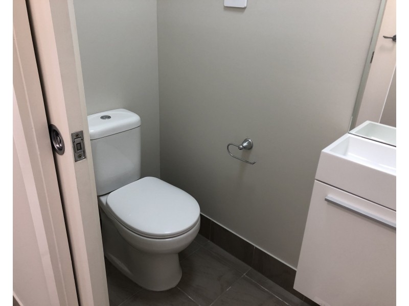 10 Butcherbird Crescent, Elermore Vale NSW 2287