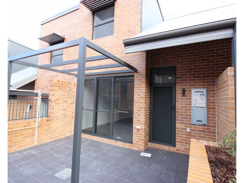 3/1 Avena Path, Waratah West NSW 2298