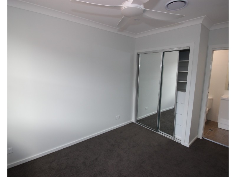 3/1 Avena Path, Waratah West NSW 2298