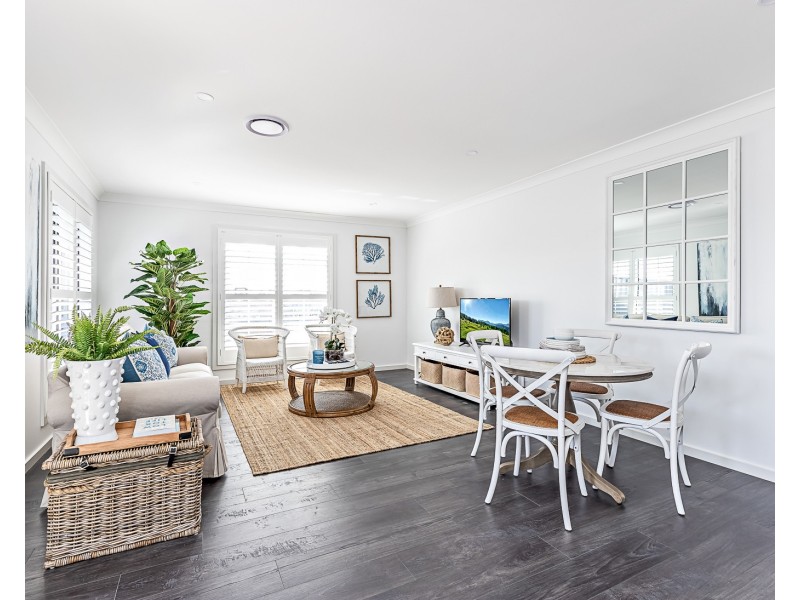 2 Butcherbird Crescent, Elermore Vale NSW 2287