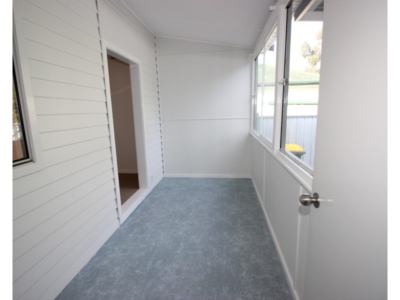 52 William Street, Teralba NSW 2284