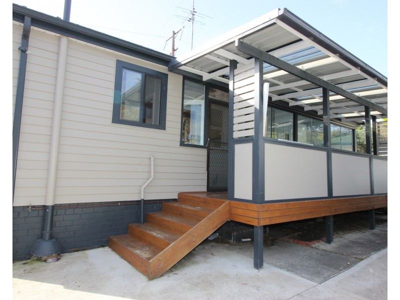 52 William Street, Teralba NSW 2284