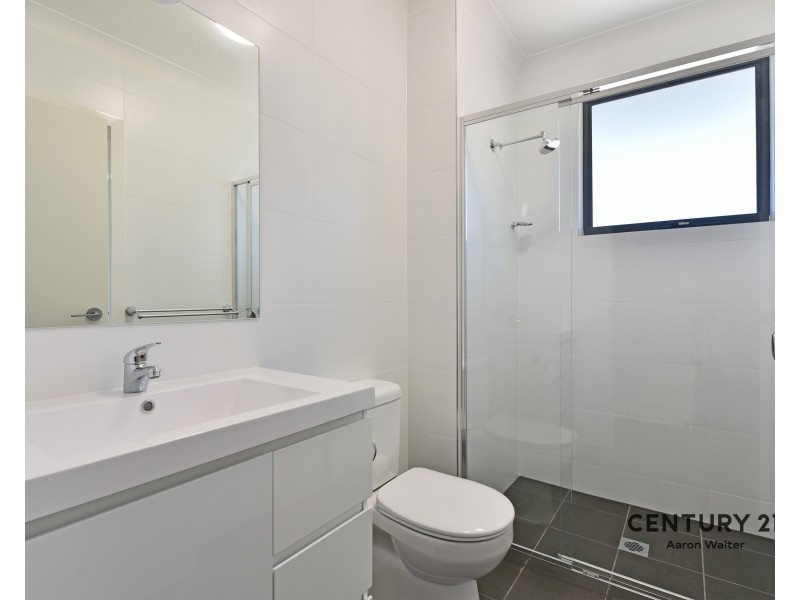 4/1 Avena Path, Waratah West NSW 2298