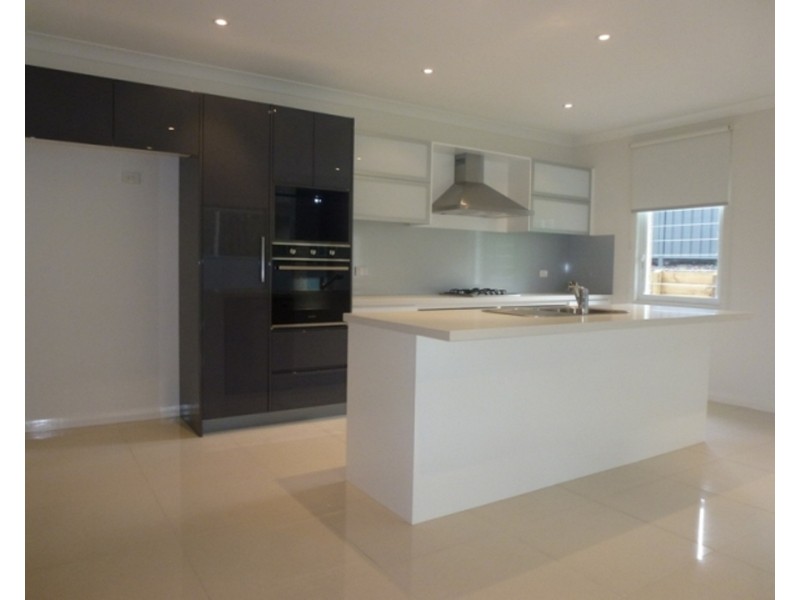 16 Graysynd Circuit, Cameron Park NSW 2285