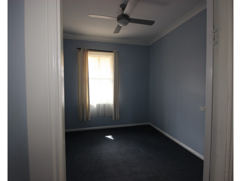 6 Blackwood Avenue, Cessnock NSW 2325